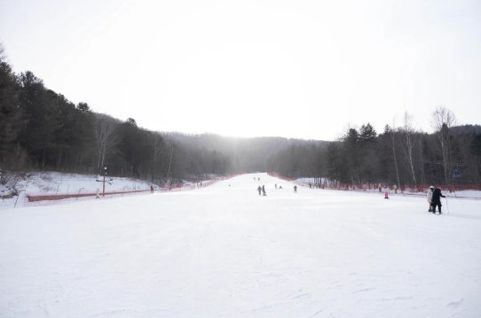 牡丹江横道滑雪场